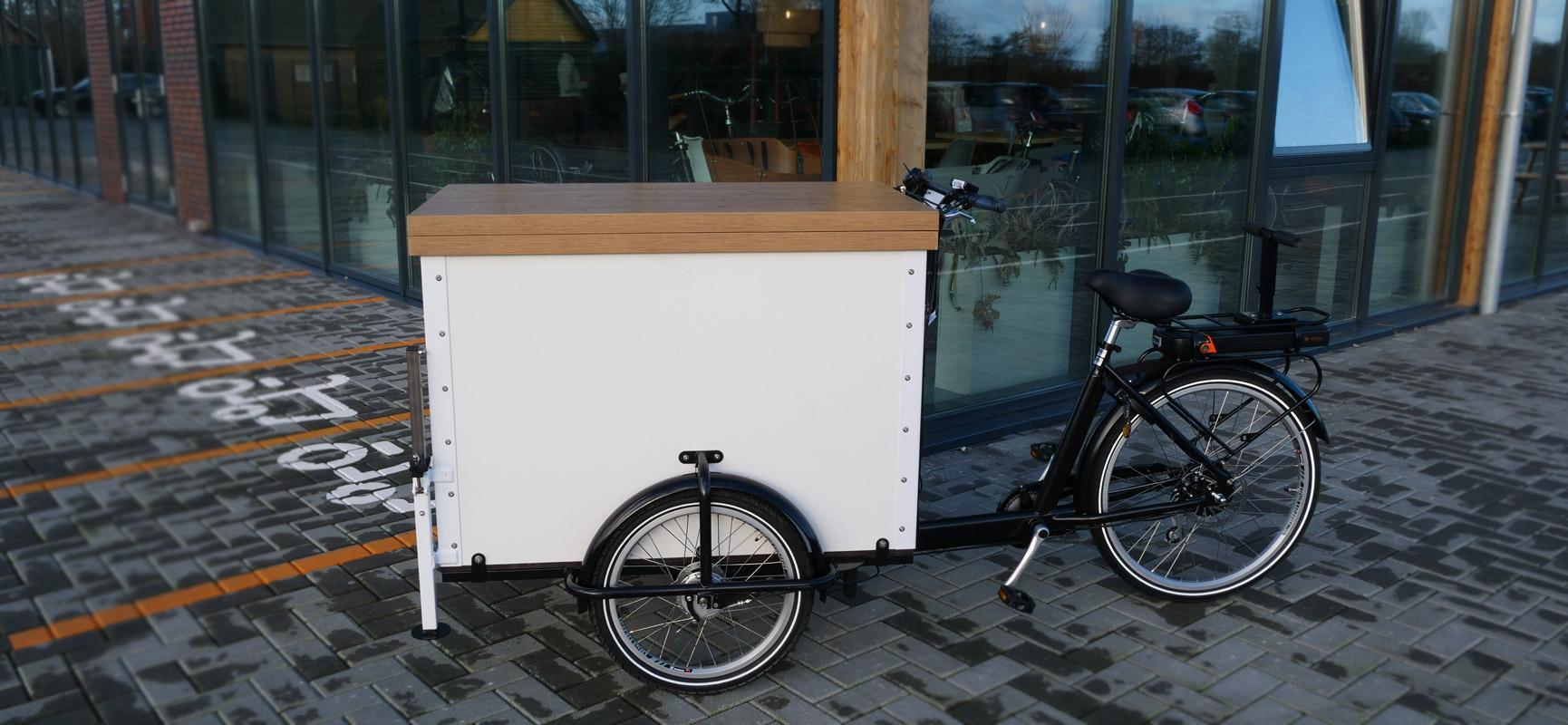 Ein Lastenrad für Kaffee- und Eisverkauf