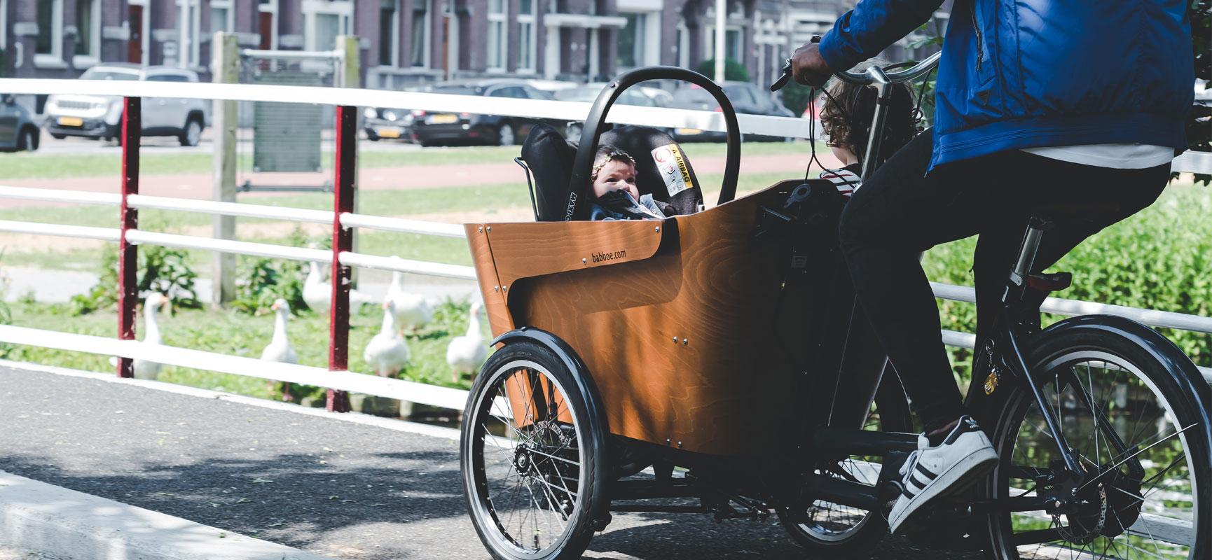 Fahrradfahren mit Baby